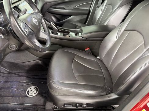 Used 2018 Buick LaCrosse Essence w/ Sun and Shade Package FWD image 12