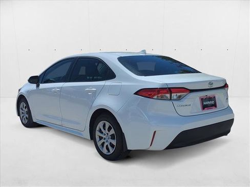 New 2025 Toyota Corolla LE image 7