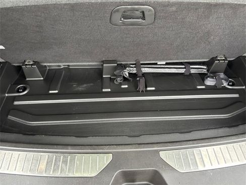 Used 2021 GMC Yukon AT4 w/ AT4 Premium Plus Package image 41