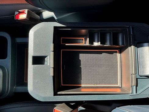 Used 2024 Ford Maverick Lariat image 33