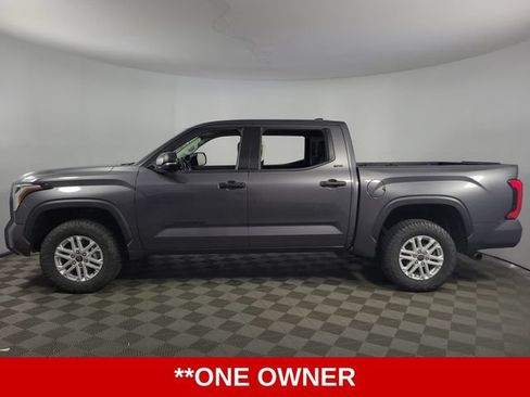 Used 2023 Toyota Tundra SR5 w/ SR5 Convenience Package AWD/4WD image 5
