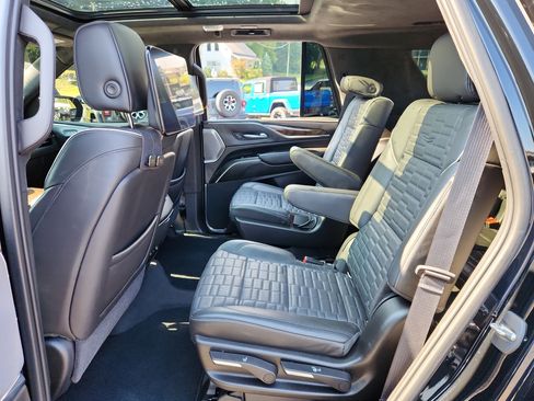 Used 2021 Cadillac Escalade Sport Platinum image 50