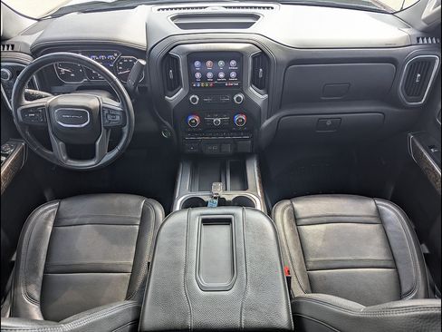 Used 2020 GMC Sierra 1500 Denali w/ Technology Package AWD/4WD image 18