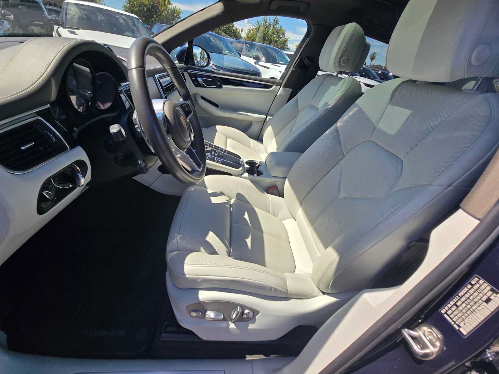 Used 2018 Porsche Macan S AWD/4WD image 24