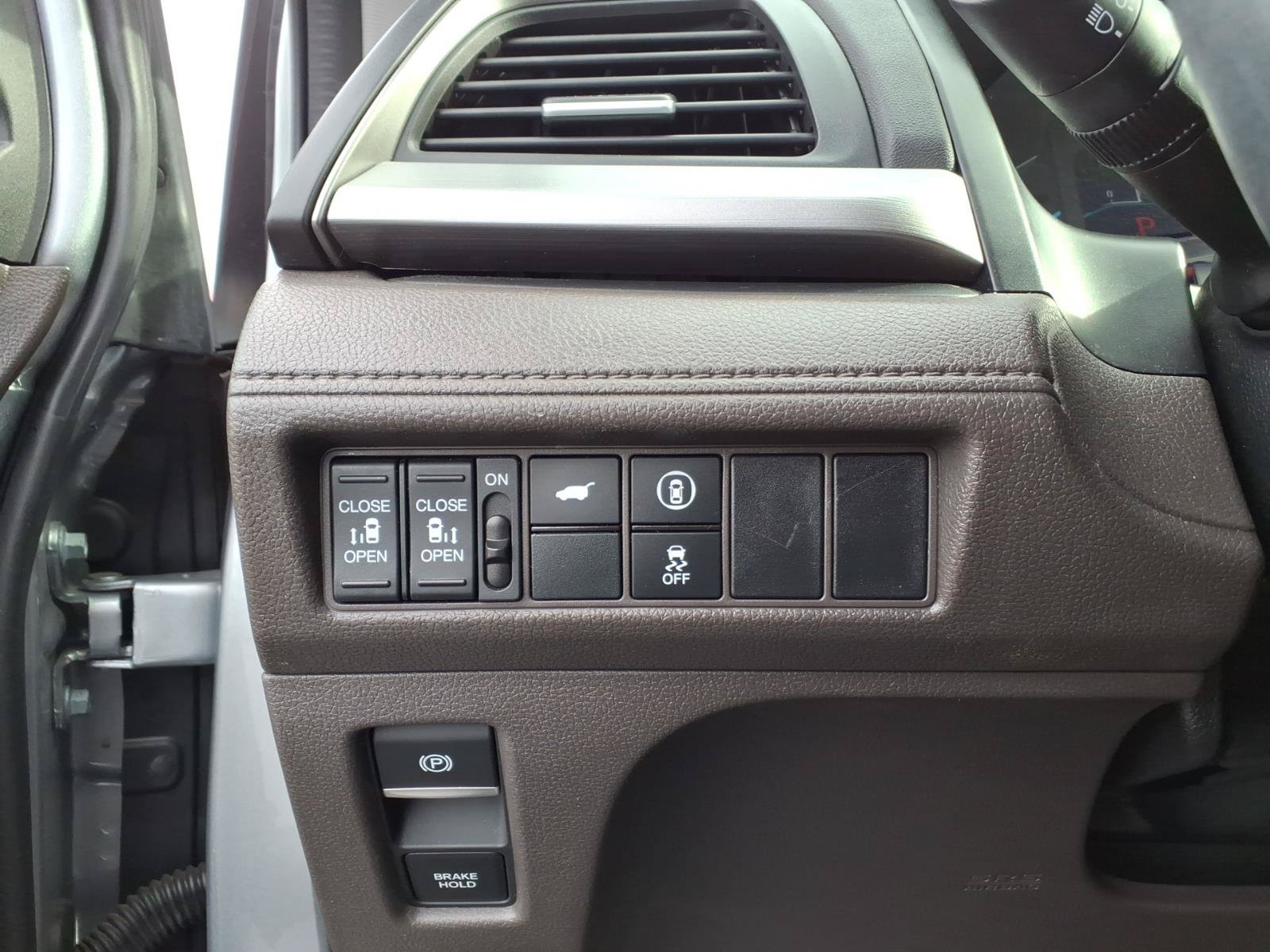 Certified 2024 Honda Odyssey EX-L image 18