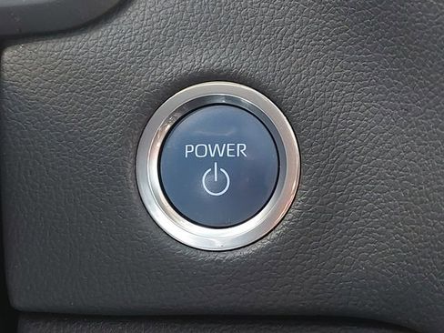 Used 2024 Toyota Tundra Limited AWD/4WD image 23