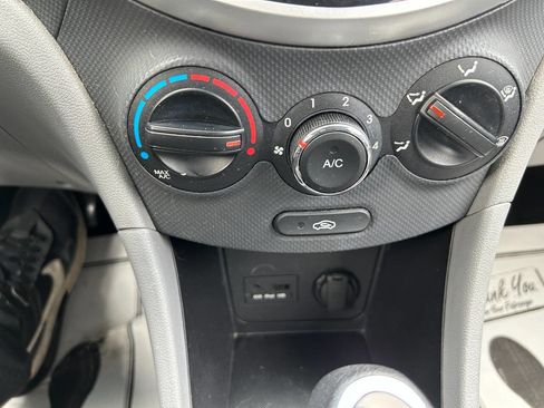 Used 2012 Hyundai Accent GLS w/ Premium Pkg 3 image 23