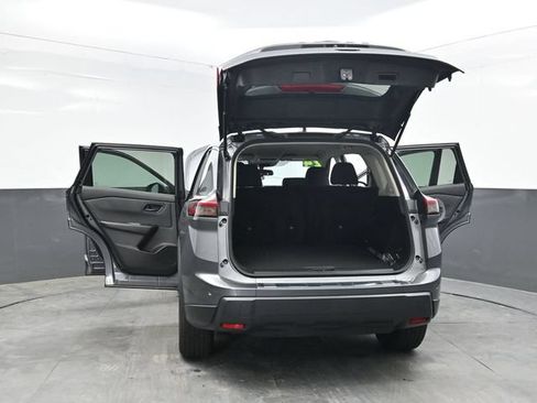 Used 2024 Nissan Rogue S AWD/4WD image 48