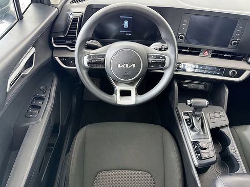 Used 2023 Kia Sportage LX FWD image 10