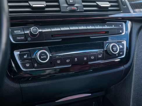 Used 2018 BMW M3 Base image 44