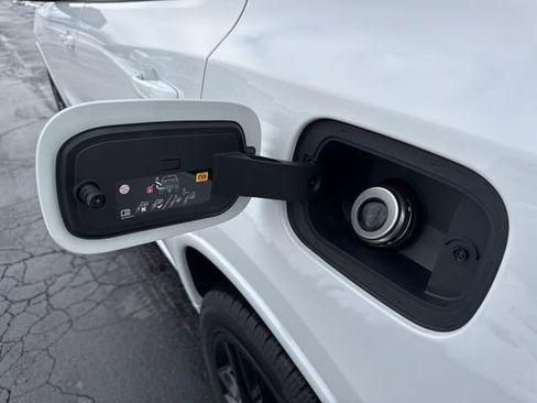 Used 2022 Dodge Durango GT image 21