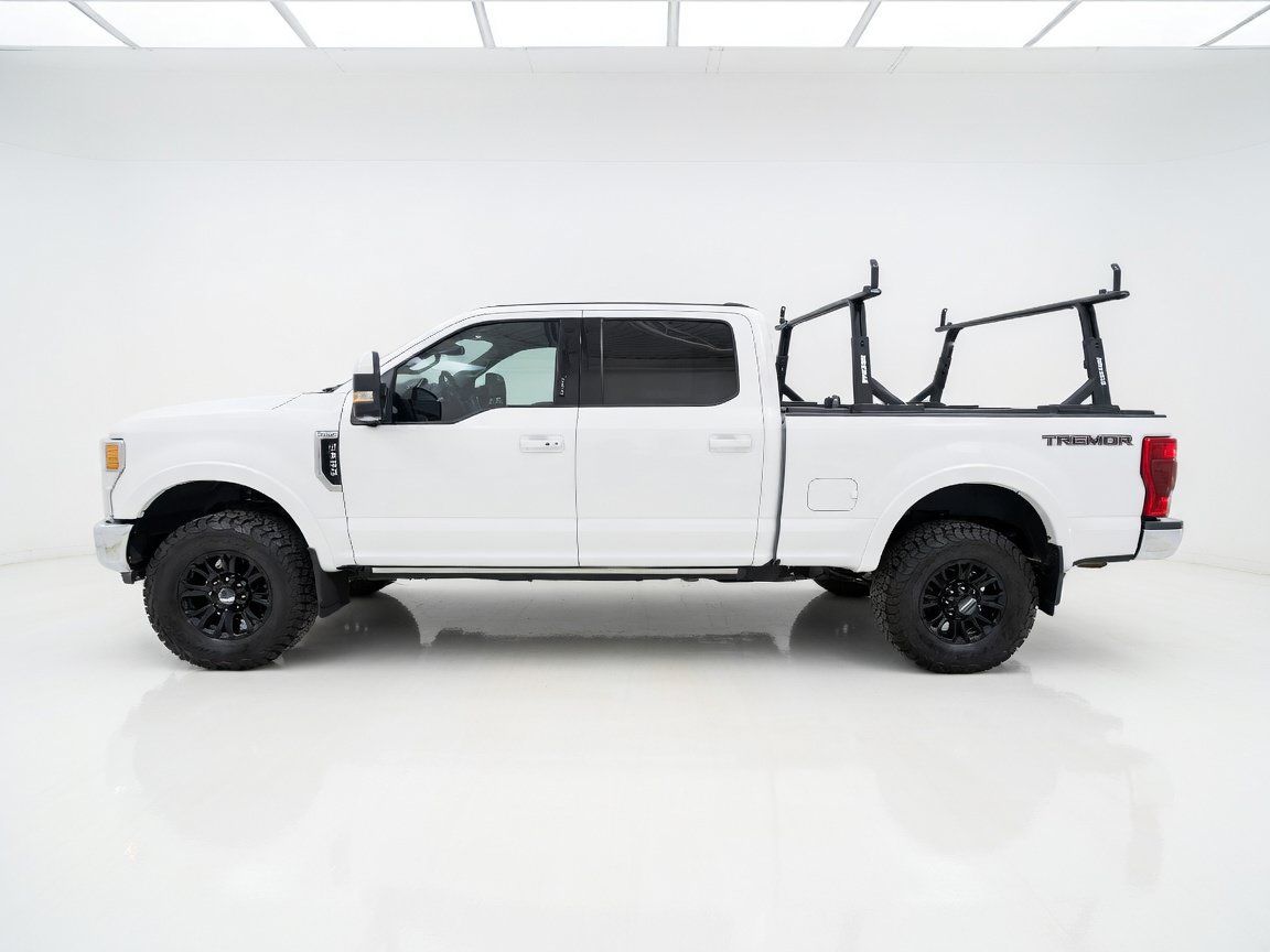 Used 2022 Ford F350 Lariat w/ Tremor Off-Road Package AWD/4WD image 24