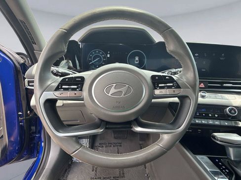Used 2024 Hyundai Elantra SEL w/ Convenience Package FWD image 26
