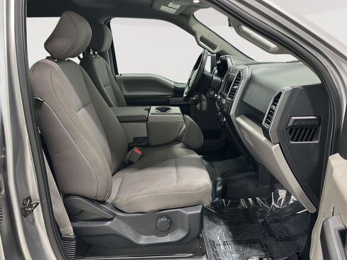 Used 2020 Ford F150 XLT image 23