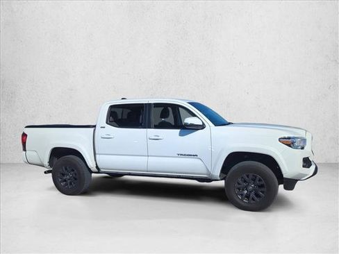 Certified 2023 Toyota Tacoma SR5 image 4