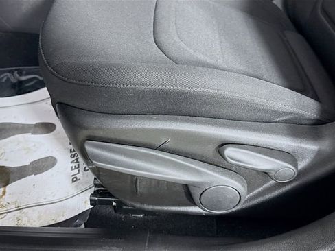 Used 2021 Jeep Renegade Latitude image 18