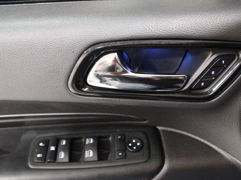 Used 2022 Dodge Durango R/T w/ Blacktop Package image 17