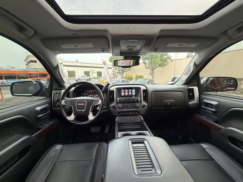 Used 2017 GMC Sierra 2500 SLT w/ Driver Alert Package AWD/4WD image 40