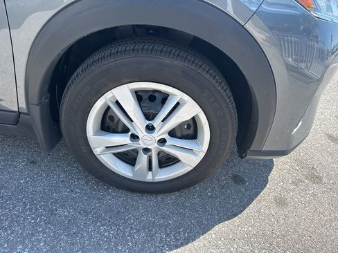 Used 2024 Nissan Kicks S image 5