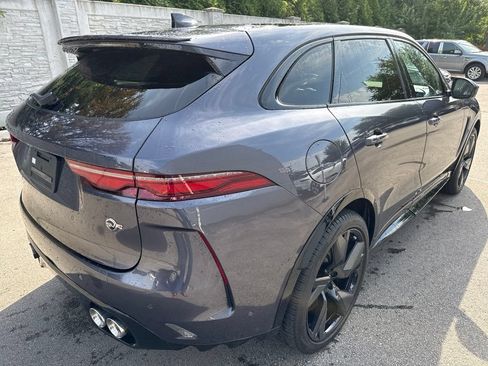 Used 2024 Jaguar F-PACE SVR AWD/4WD image 7