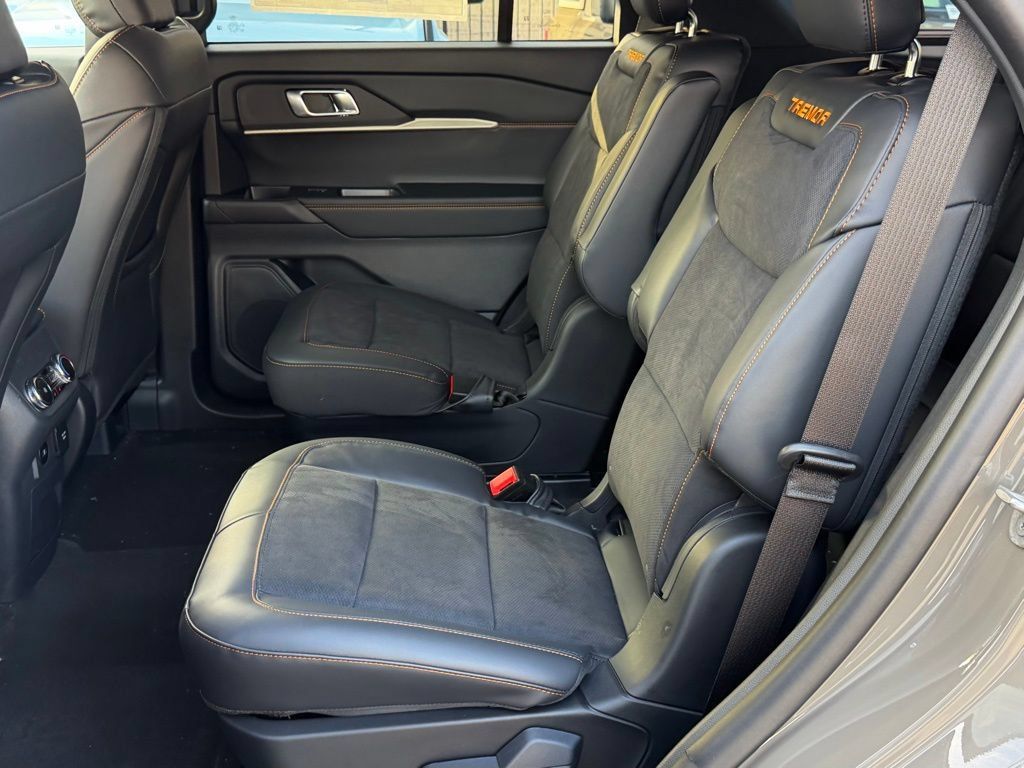 New 2026 Ford Explorer Tremor w/ Tremor Ultimate Package AWD/4WD image 29