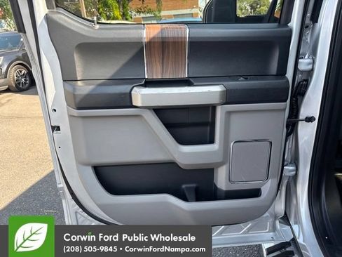 Used 2017 Ford F150 Lariat AWD/4WD image 28