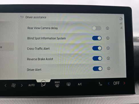 Used 2025 Ford Explorer ST-Line image 36