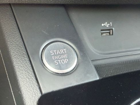 Used 2021 Audi A5 2.0T Premium image 24