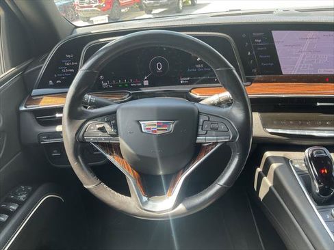 Used 2022 Cadillac Escalade ESV Luxury RWD image 29