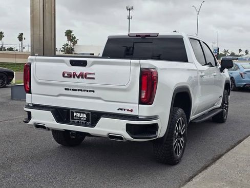 Used 2024 GMC Sierra 1500 AT4 w/ Technology Package AWD/4WD image 5