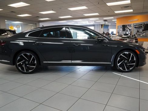 Used 2021 Volkswagen Arteon SEL Premium image 16