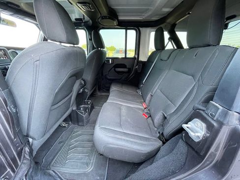 Used 2021 Jeep Wrangler Unlimited Sport AWD/4WD image 26