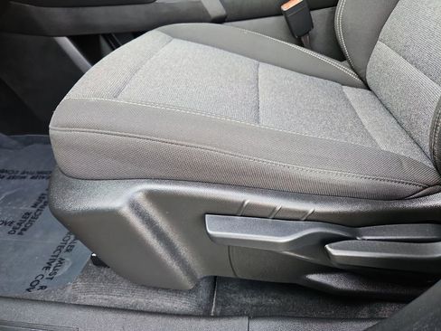 Used 2025 GMC Terrain Elevation image 25