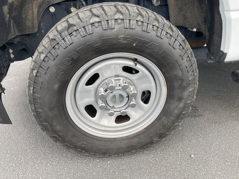 Used 2023 Ford F350 XL w/ Snow Plow Prep Package AWD/4WD image 2