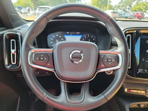 Used 2020 Volvo XC40 T5 Inscription w/ Protection Package Premier AWD/4WD image 19
