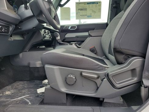 New 2026 Ford Bronco 2-Door AWD/4WD image 14