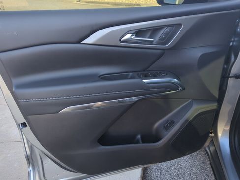 Certified 2026 Chevrolet Traverse LT w/ LPO, Floor Liner Package image 10