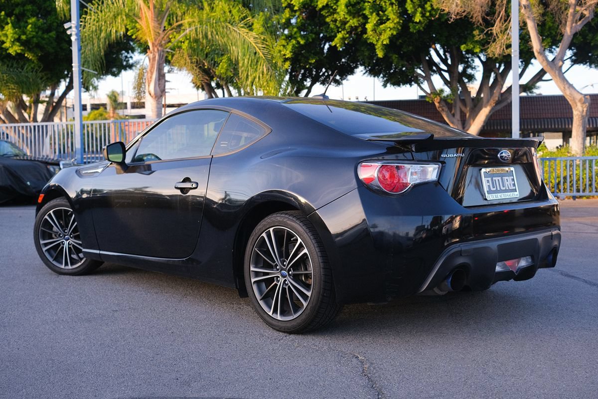 Used 2013 Subaru BRZ Limited w/ Popular Pkg 1B RWD image 4