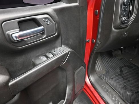 Used 2022 Chevrolet Silverado 1500 Custom AWD/4WD image 8