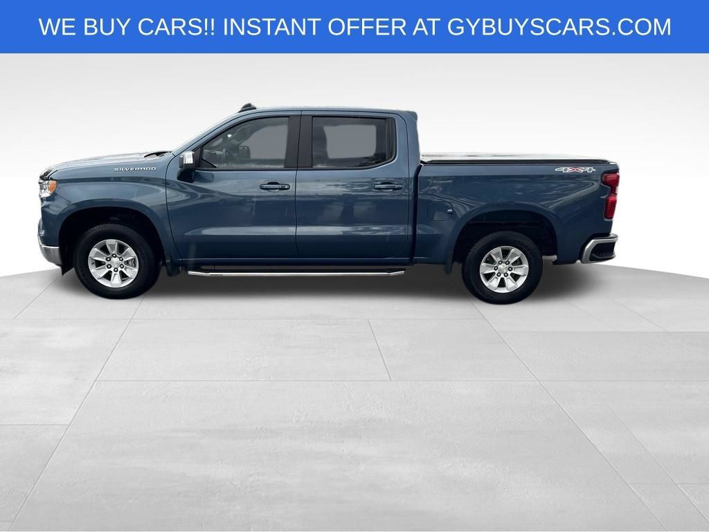 Used 2024 Chevrolet Silverado 1500 LT AWD/4WD image 3