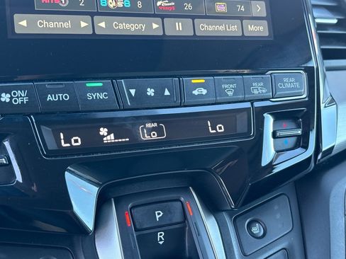 Used 2024 Honda Odyssey EX-L image 27