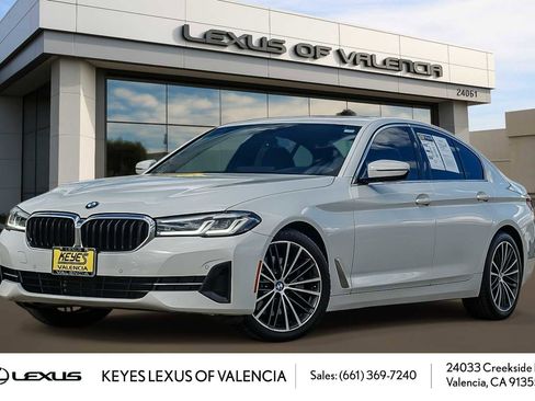 Used 2021 BMW 530i w/ Convenience Package RWD image 1