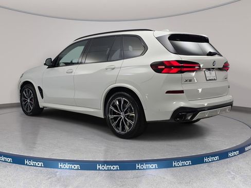 New 2026 BMW X5 xDrive40i w/ M Sport Package image 7
