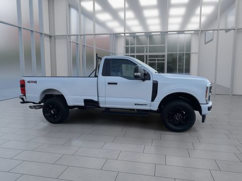 Used 2024 Ford F350 XL w/ STX Appearance Package AWD/4WD image 2