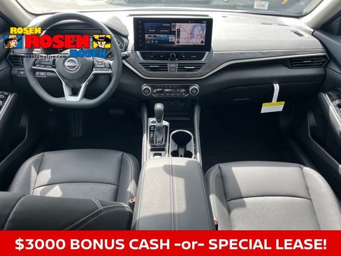 New 2025 Nissan Altima 2.5 SL image 19