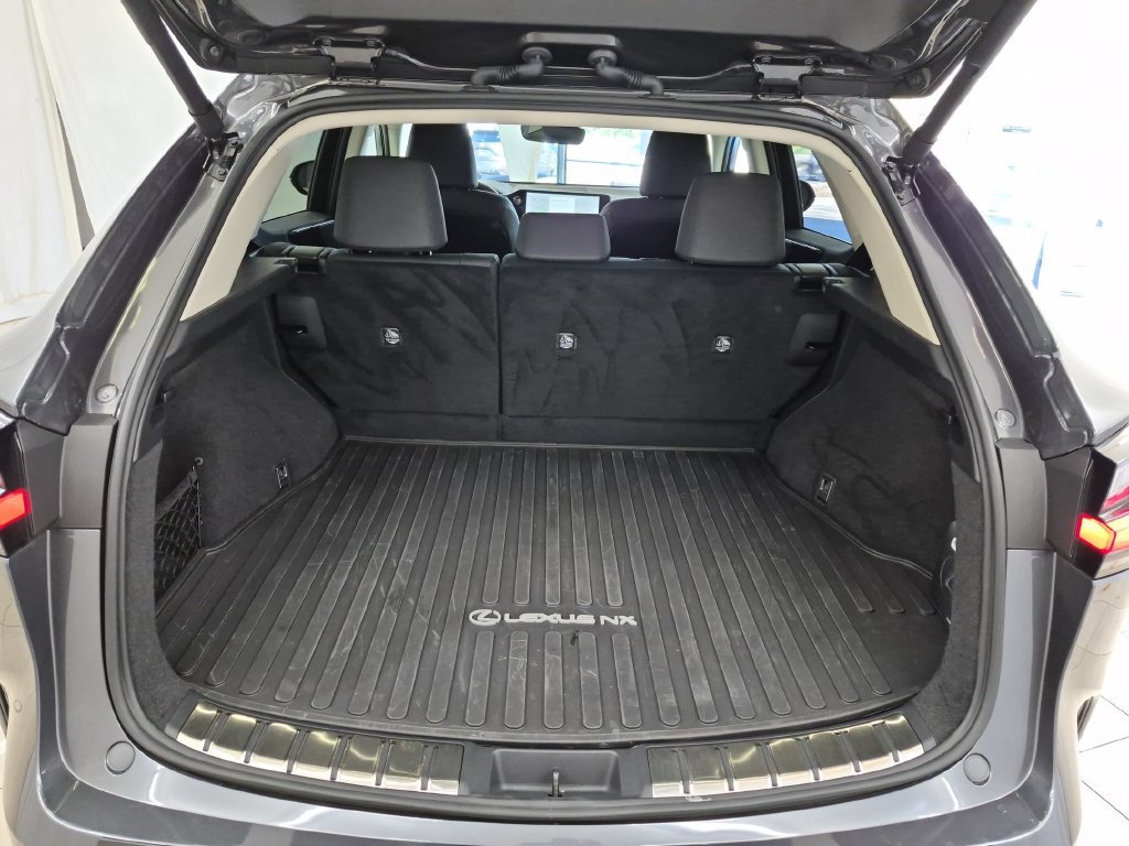 Certified 2026 Lexus NX 350h AWD w/ Accessory Package (2T) image 32