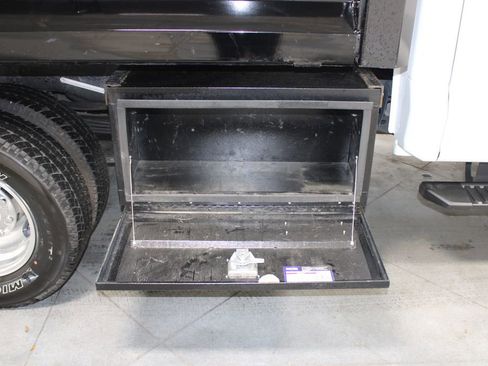 Used 2023 Ford F350 XL w/ Snow Plow Prep Package image 22