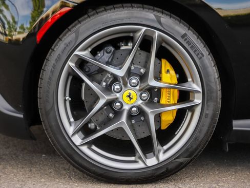 Certified 2025 Ferrari Roma Spider RWD image 67