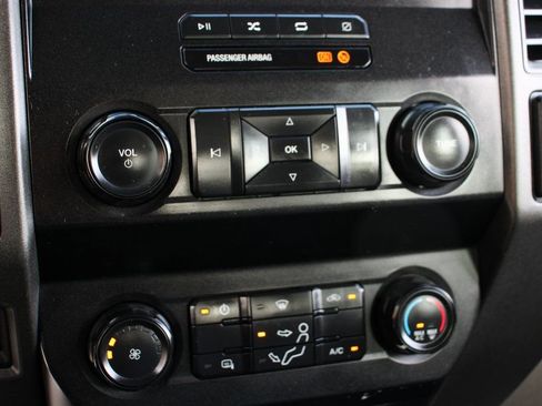 Used 2021 Ford F550 2WD Crew Cab Super Duty image 26