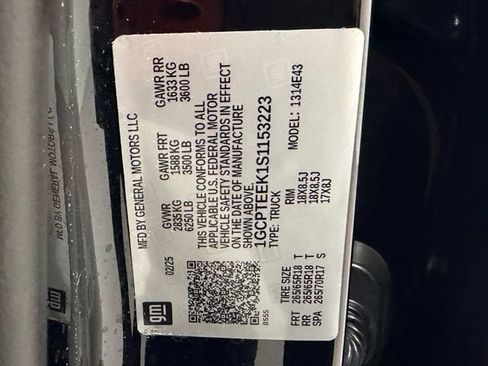 Certified 2025 Chevrolet Colorado Trail Boss AWD/4WD image 25
